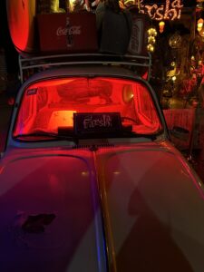 Farsha Cafe في شرم الشيخ.. تجربة سهر أسطورية بين الجبل والبحر